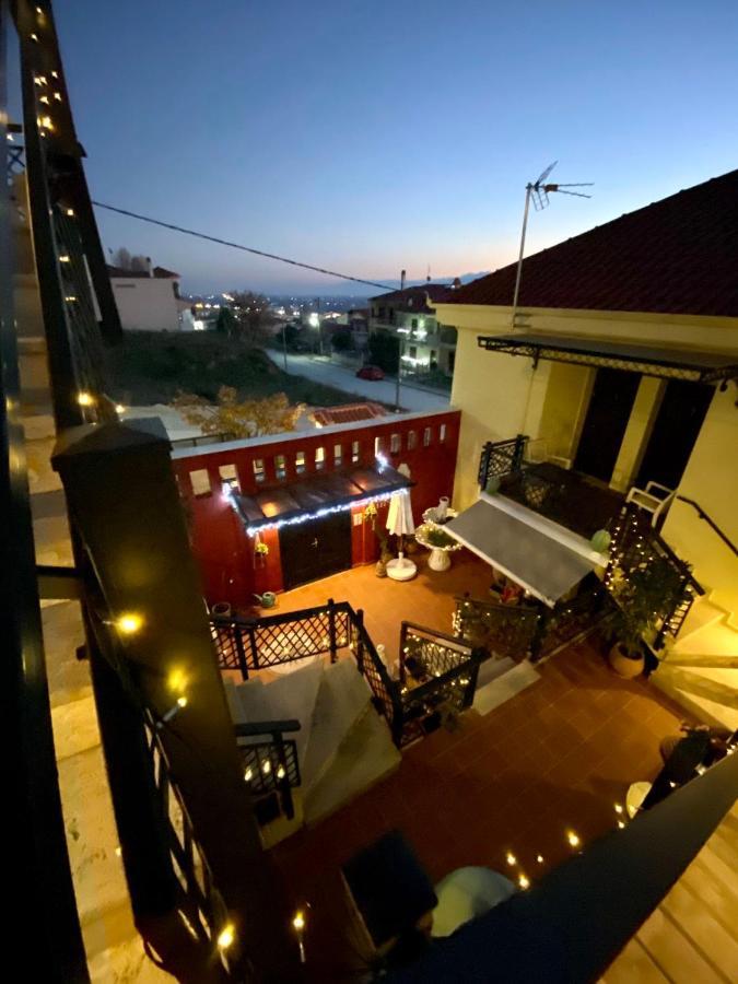 Апартаменты Dominique Meteora House Калампака Экстерьер фото
